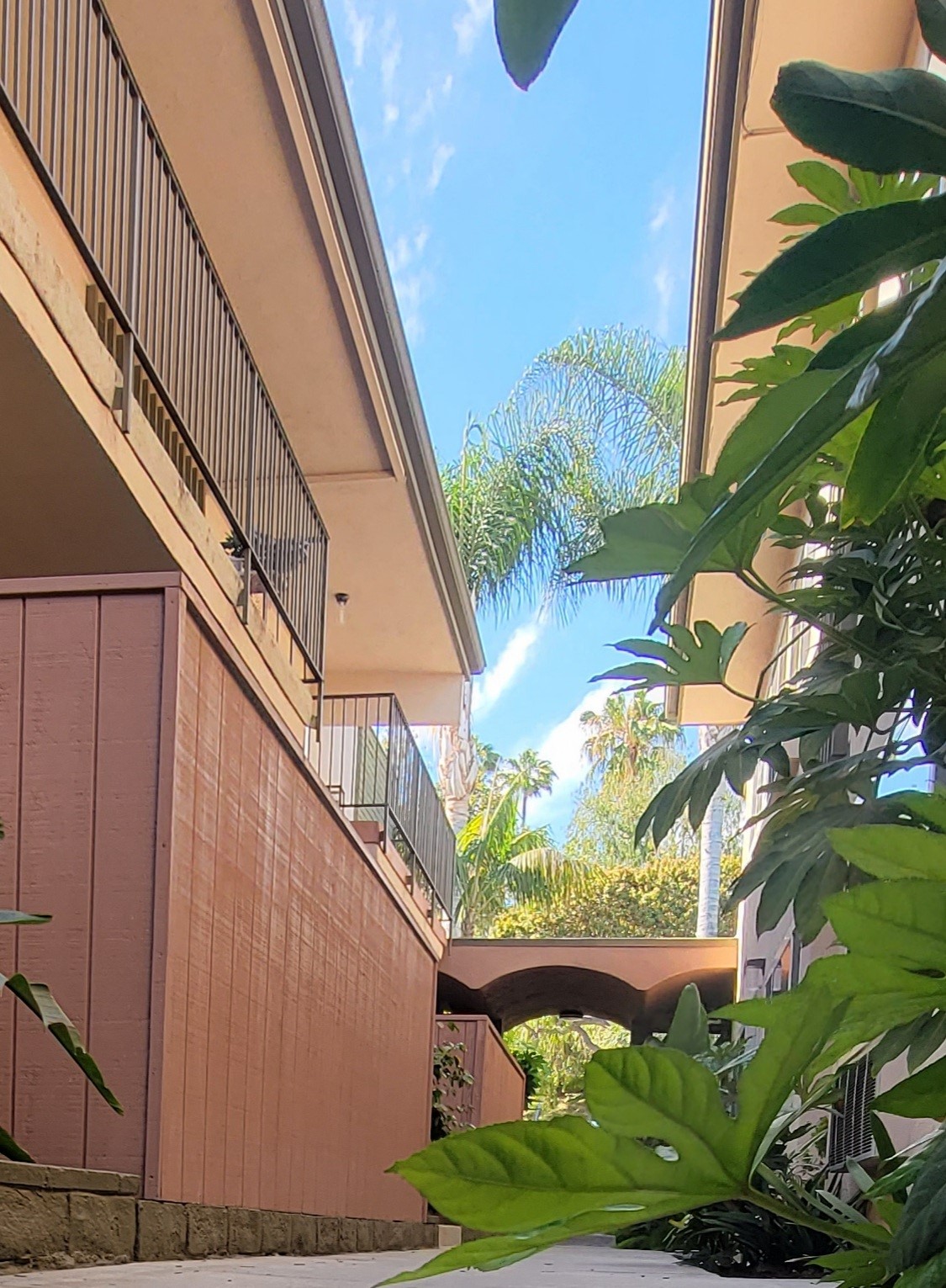 Kashmir Apartments, 210 W Union Ave, Fullerton, CA RentCafe